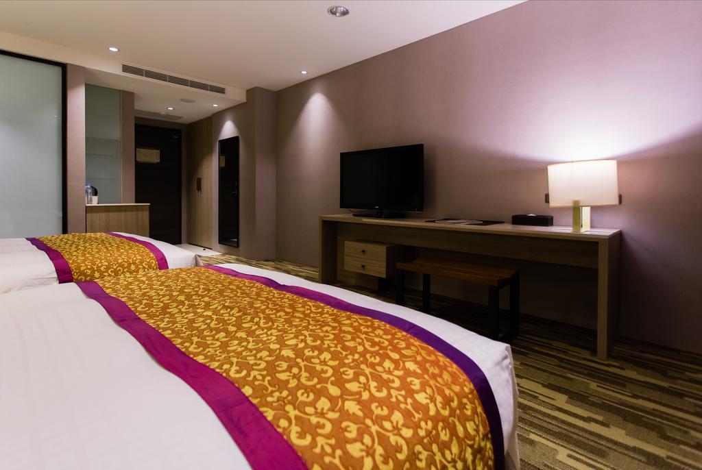 Chiayi Oriental Pearl International Hotel Fanlu Kamer foto